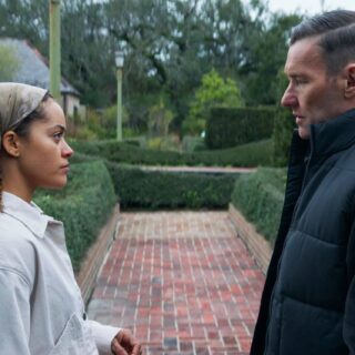 Αποκλειστικό βίντεο: Η πρωταγωνίστρια του Master Gardener, Κουιντέσα Σουιντέλ, μιλάει για τη νέα ταινία του Πολ Σρέιντερ