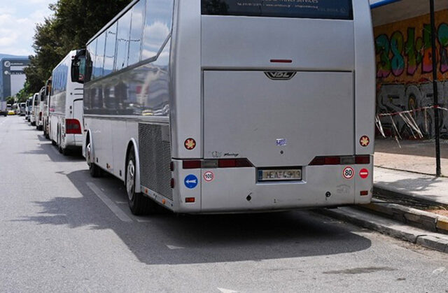 11 νέα σημεία στάσης και στάθμευσης των τουριστικών λεωφορείων στην Αθήνα