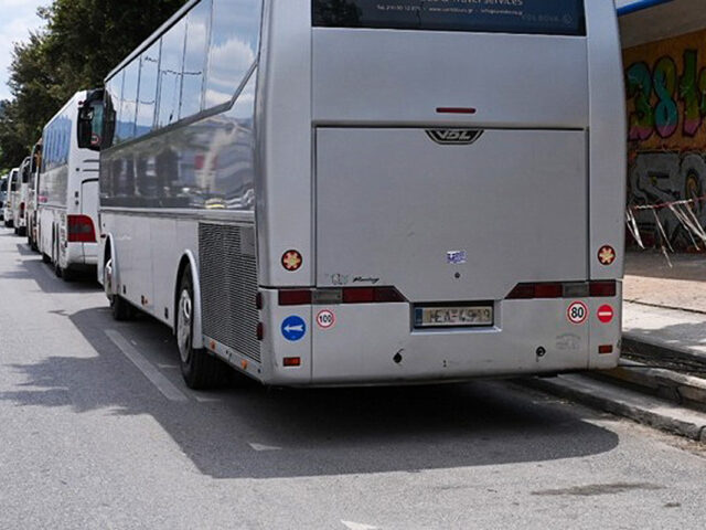 11 νέα σημεία στάσης και στάθμευσης των τουριστικών λεωφορείων στην Αθήνα