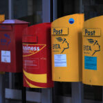 ΕΛΤΑ: Αντιδράσεις εργαζομένων για το «λουκέτο» σε 204 καταστήματα