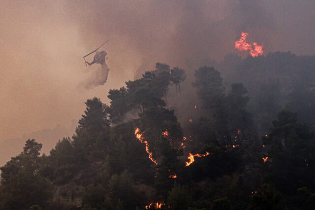 Πολύ υψηλός κίνδυνος πυρκαγιάς για την Παρασκευή σε έξι περιφέρειες