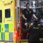 Βρετανία: Πιο αποδυναμωμένο από ποτέ, το NHS γιορτάζει τα 75 του χρόνια