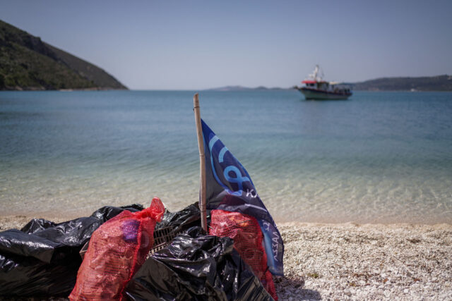 COSMOTE BLUE: Αναλαμβάνει δράση για την προστασία των ελληνικών θαλασσών