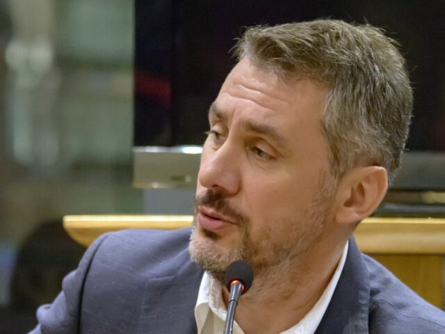 Ο Δημήτρης Στεφανάκης και η παράξενη γοητεία του «Μινώταυρου»