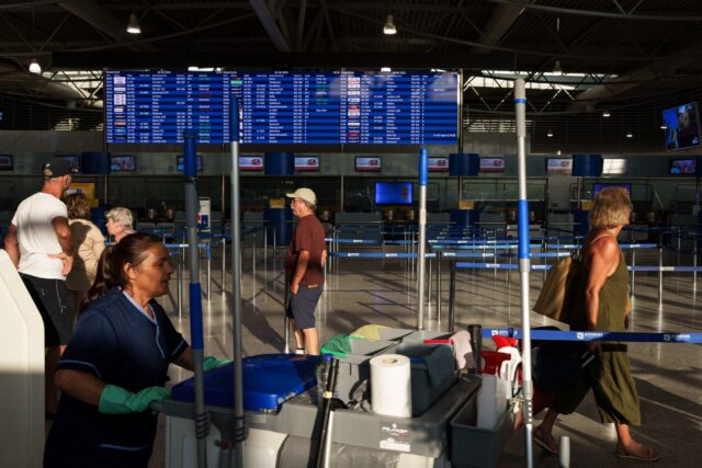 Καταγγελία για εργατικά ατυχήματα και εξαντλητικά ωράρια στο Αεροδρόμιο Αθηνών