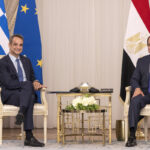 Συνάντηση Μητσοτάκη με τον Αιγύπτιο πρόεδρο Σίσι: «Οι ελληνοαιγυπτιακές σχέσεις είναι αυτοτελείς και ισχυρές»