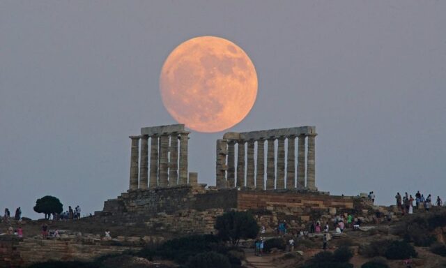 Απόψε η πρώτη από τις δύο υπερπανσέληνους του Αυγούστου