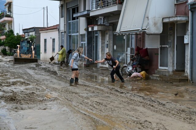 Χωρίς νερό η πόλη του Βόλου – Σταδιακή αποκατάσταση της ηλεκτροδότησης