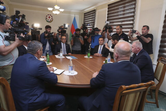 Αζερμπαϊτζάν: Χωρίς συμφωνία ολοκληρώθηκαν οι συνομιλίες με τους Αρμένιους του Ναγκόρνο Καραμπάχ