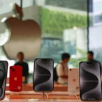 Γαλλία: Εργαζόμενοι της Apple απεργούν διαμαρτυρόμενοι για τις εργασιακές συνθήκες