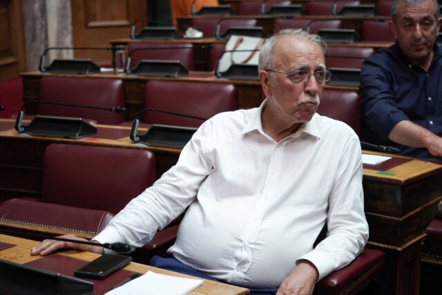 ΣΥΡΙΖΑ: Σχέδιο για νέο κόμμα από τους διαφωνούντες βλέπει η Κουμουνδούρου