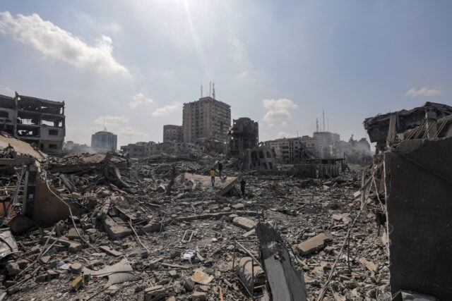 Παλαιστίνη – Ισραήλ: Ο απολογισμός στη Γάζα έφθασε τους 1.354 νεκρούς