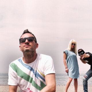 Mikro, χορεύετε ακόμα όπως τότε;