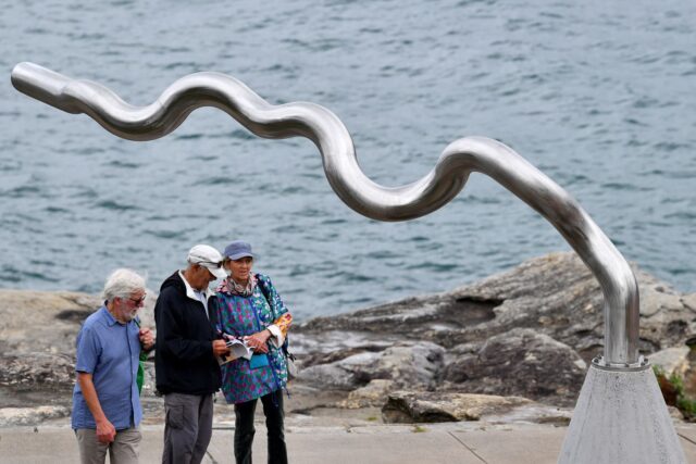 Το “Sculpture by the Sea” είναι γλυπτά σε παραλία του Σίντνεϊ