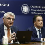 «Καμία αλλαγή στα όρια ηλικίας συνταξιοδότησης την επόμενη τριετία» λέει ο υφυπουργός Εργασίας