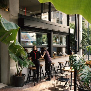 To .Architect έχει πολλά πρόσωπα και έντονο χαρακτήρα