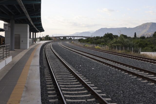 Αχαΐα: Νεκρός 50χρονος που παρασύρθηκε από τον Προαστιακό