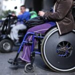 ΕΣΑμεΑ: Διακρίσεις στα άτομα με αναπηρία ακόμη και για το εφάπαξ βοήθημα των 200 ευρώ