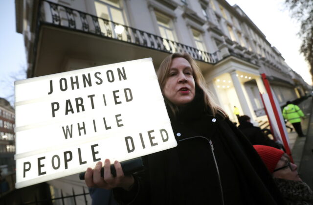 Βρετανία-Δημόσια έρευνα για την πανδημία: Ο Μπόρις Τζόνσον ενώπιον της επιτροπής