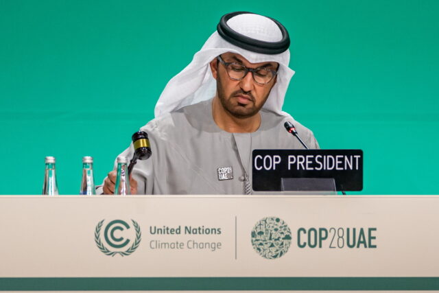 COP28: Η διεθνής κοινότητα χαιρετίζει τη συμφωνία για τα ορυκτά καύσιμα