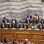 Η ΕΥΠ προειδοποιεί υπουργούς και κυβερνητικά στελέχη να «προσέχουν τα κινητά τους»