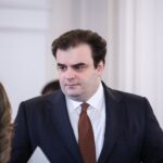 Κυρ. Πιερρακάκης: Απομακρύνθηκε ο διευθυντής του σχολείου που κάλεσε τον «Ρουβίκωνα»