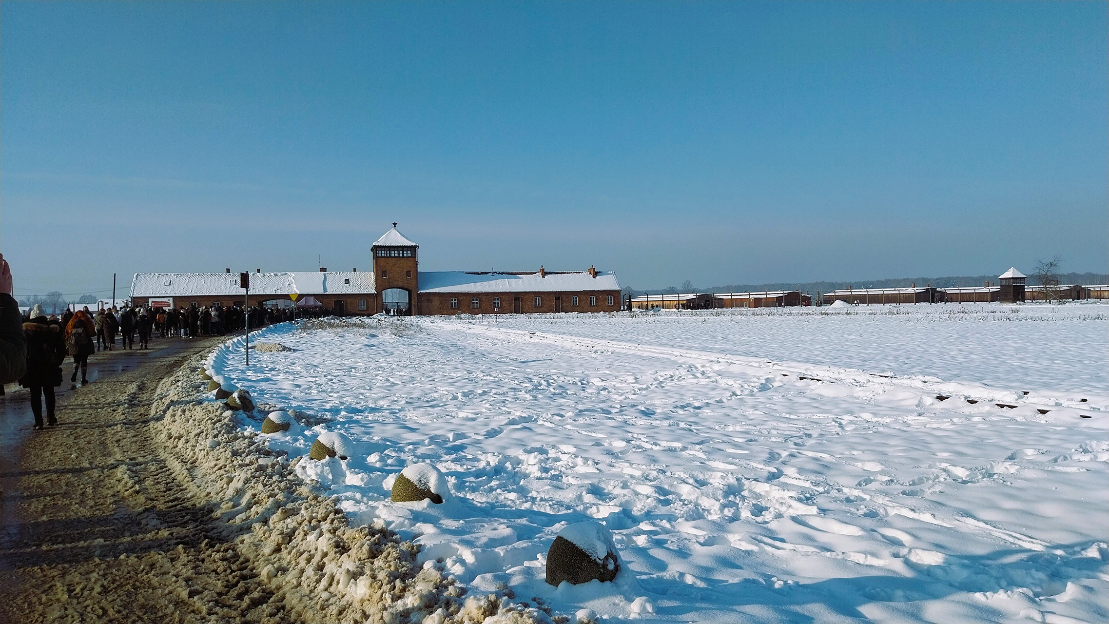 Είσοδος στο Μπίρκεναου