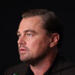 Αγνώριστος ο Λεονάρντο Ντι Κάπριο στα γυρίσματα της νέας του ταινίας [ΕΙΚΟΝΕΣ]