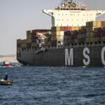 Παγκόσμιο εμπόριο: Πτώση κατά 1,3% λόγω των επιθέσεων στην Ερυθρά Θάλασσα