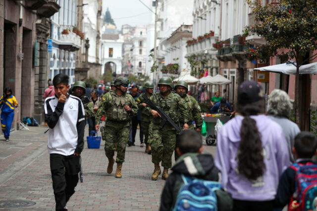 Σε κατάσταση «εσωτερικής ένοπλης σύγκρουσης» κηρύχθηκε ο Ισημερινός