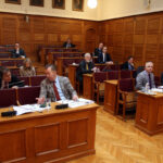 Εξεταστική για τα Τέμπη: Ξεκινά η τελευταία συνεδρίαση – Τα 6 πορίσματα των κομμάτων