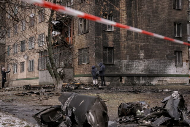 Ρωσική επίθεση με πυραύλους εναντίον του Κιέβου – 10 τραυματίες