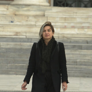 Πηνελόπη Παπαηλία, πρέπει και στην Ελλάδα να ρίξουμε αγάλματα;