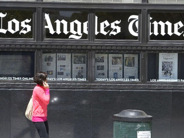 Η εφημερίδα Los Angeles Times απολύει το ένα πέμπτο της σύνταξής της