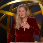 Η Κριστίνα Άπλγκεϊτ καταχειροκροτήθηκε στη σκηνή των βραβείων Emmy [ΒΙΝΤΕΟ]