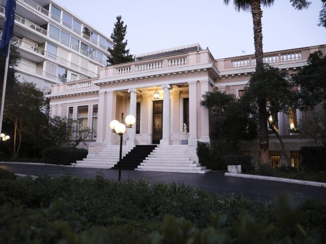 Αντιπροσωπεία αγροτών έφτασε στο Μέγαρο Μαξίμου