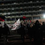 Ανακατάληψη της Νομικής του ΑΠΘ μετά την επιχείρηση της ΕΛΑΣ