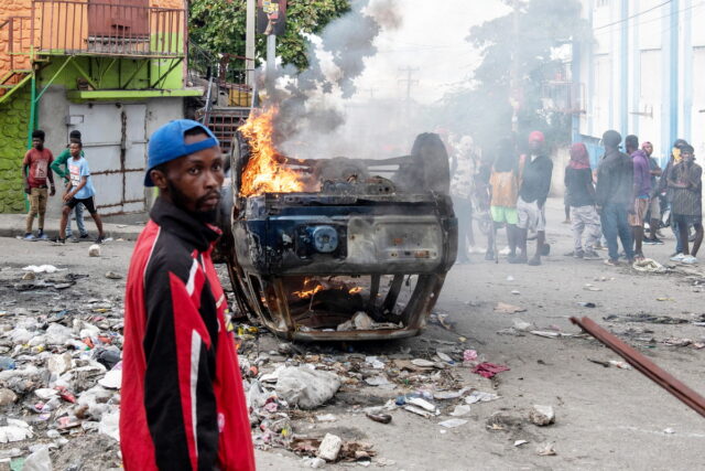 Σε κατάσταση πολιορκίας η πρωτεύουσα της Αϊτής