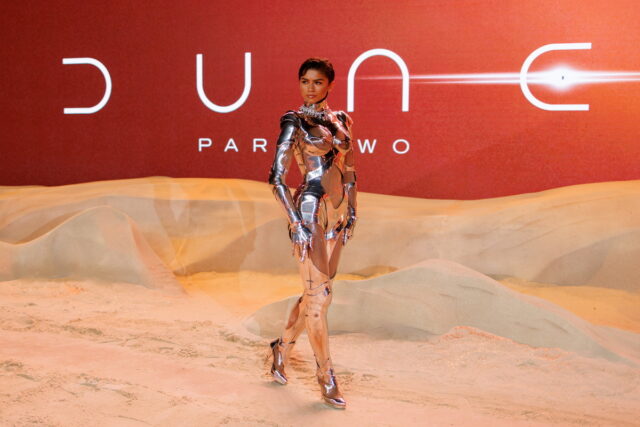 Εκθαμβωτική η Zendaya στην πρεμιέρα της ταινίας «Dune: Part Two» στο Λονδίνο [ΒΙΝΤΕΟ]