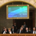 Το ουγγρικό κοινοβούλιο επικύρωσε το πρωτόκολλο για την ένταξη της Σουηδίας στο ΝΑΤΟ