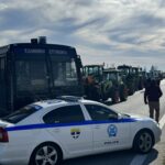 Μπλόκο της ΕΛΑΣ στη μηχανοκίνητη πορεία αγροτών [ΒΙΝΤΕΟ]
