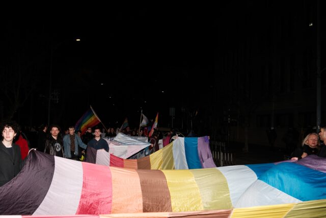 Θεσσαλονίκη: Νέα ομοφοβική επίθεση δέχθηκε ένα από τα θύματα του όχλου – Συνελήφθη ο δράστης