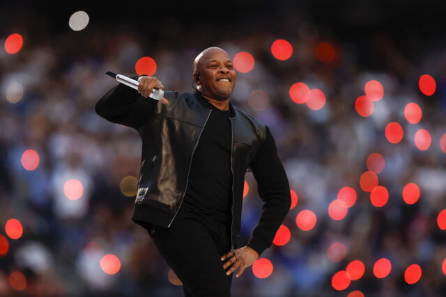 Ο Dr. Dre απέκτησε το δικό του αστέρι στη Λεωφόρο της Δόξας