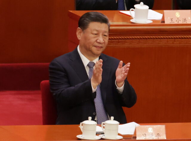 Η Κίνα λέει πως θέλει καλύτερες σχέσεις με τις ΗΠΑ, «όποια κι αν είναι» η επόμενη κυβέρνησή τους