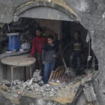 Γάζα: Τουλάχιστον 30.717 Παλαιστίνιοι νεκροί – Πρόσθετα μέτρα κατά του Ισραήλ ζητά η Νότια Αφρική