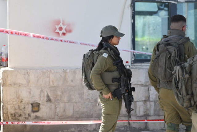 Το Ισραήλ σκότωσε δύο Παλαιστινίους σε νοσοκομείο στη Δυτική Όχθη