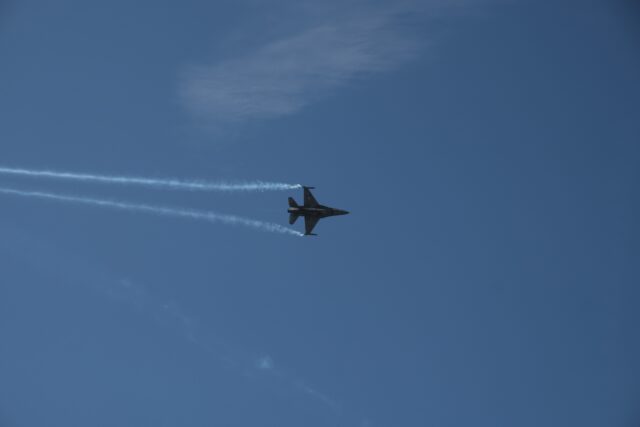 Πτώση F-16 νότια της Χαλκιδικής – Σώος ο πιλότος