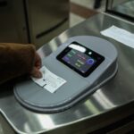 Αυξάνονται τα πρόστιμα για όσους δεν έχουν εισιτήριο στα Μέσα Μαζικής Μεταφοράς