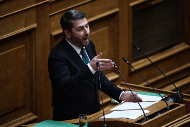 Βουλή – Ν. Ανδρουλάκης: «Νομοθετείτε καθ΄ υπόδειξη συμφερόντων»
