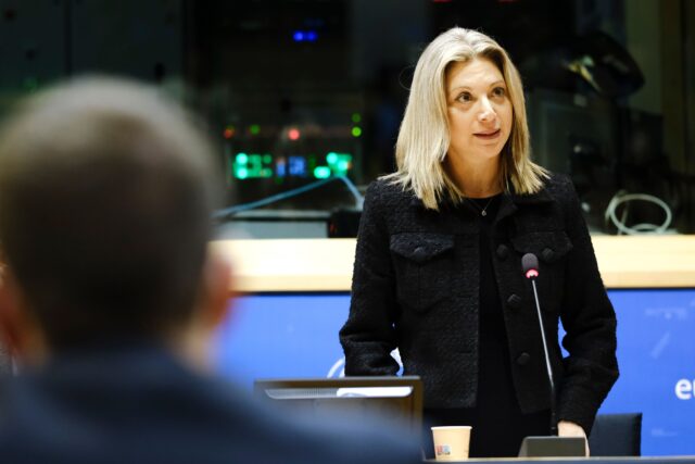 Μαρία Καρυστιανού: Προαναγγέλλει νέες μηνύσεις κατά πολιτικών προσώπων και ιατροδικαστών για τα Τέμπη